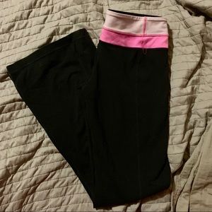 Lululemon yoga pants